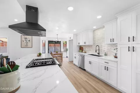 Kitchen - 3230 Avenue S4 E, Palmdale, CA 93550 photo 5 of 6