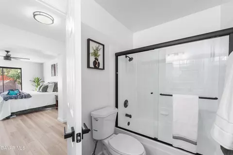 Bath - 3230 Avenue S4 E, Palmdale, CA 93550 photo 2 of 3