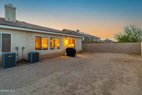 42432 72nd St W, Lancaster, CA 93536 photo 40