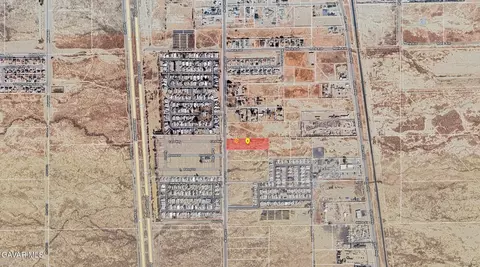W 20th St, Rosamond, CA 93560 photo 2