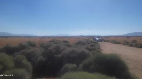 205 Th St West And Gaskell Rd, Rosamond, CA 93560 photo 4
