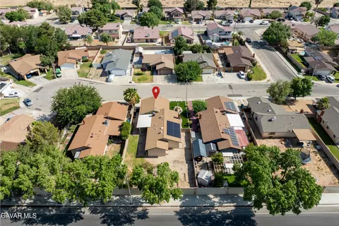 View/Area - 637 Ave J 9 E, Lancaster, CA 93535 photo 4 of 5
