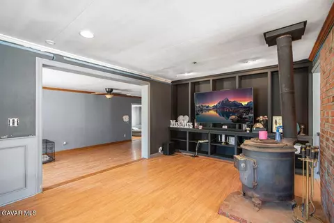 809 Berncastle Rd, Acton, CA 93510 photo 23
