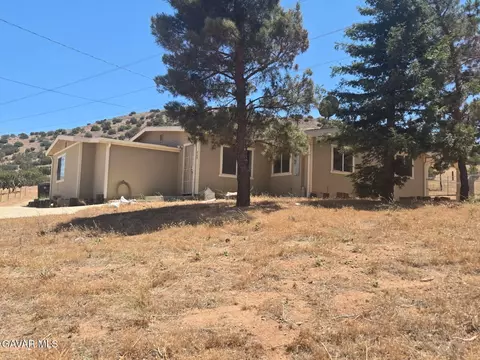 809 Berncastle Rd, Acton, CA 93510 photo 8