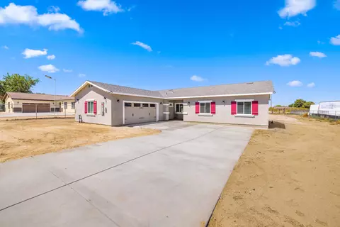 40729 171th Ave E, Lake Los Angeles, CA 93535