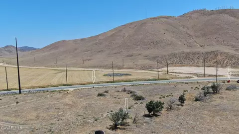 10100 Tehachapi Rd, Tehachapi, CA 93561 photo 11