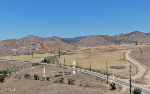10100 Tehachapi Rd, Tehachapi, CA 93561 photo 23