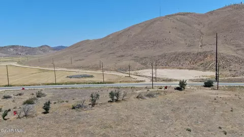 10100 Tehachapi Rd, Tehachapi, CA 93561 photo 9