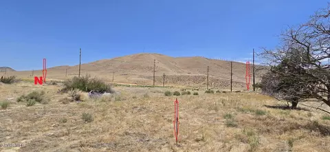 10100 Tehachapi Rd, Tehachapi, CA 93561 photo 4