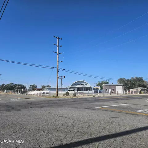 Cor 90 Ste Pav Ave E5 N, Lancaster, CA 93535 photo 10