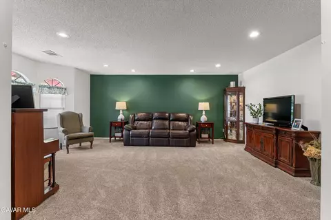Other - 44125 Dusty Rd, Lancaster, CA 93536 photo 2 of 8