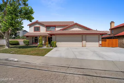 Exterior - 44125 Dusty Rd, Lancaster, CA 93536 photo 2 of 7