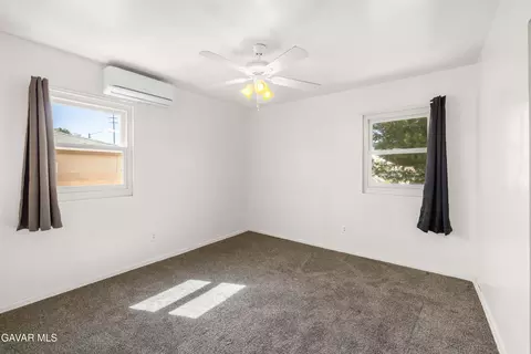 Bedroom - 1022 Lancaster Blvd E, Lancaster, CA 93535 photo 3 of 6