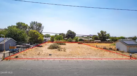 167 Th St E, Palmdale, CA 93591