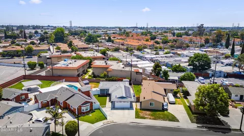 6838 Severn Dr, Paramount, CA 90723 photo 6