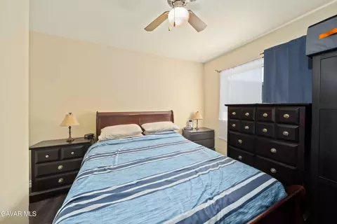 6838 Severn Dr, Paramount, CA 90723 photo 18