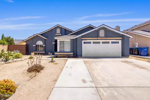 3624 Comet Ct, Palmdale, CA 93550