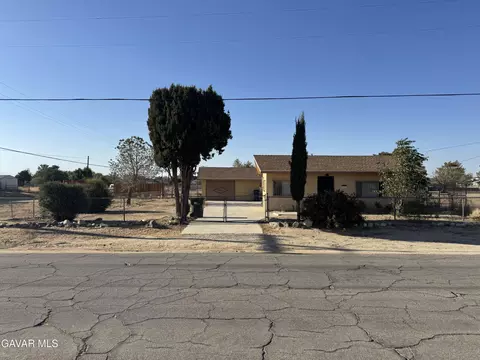 9203 Avenue T12 E, Littlerock, CA 93543