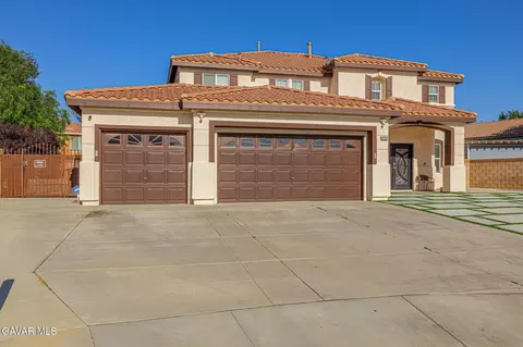 Exterior - 4302 Olivera Pl, Lancaster, CA 93536 photo 3 of 16