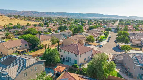 View/Area - 4302 Olivera Pl, Lancaster, CA 93536 photo 5 of 9