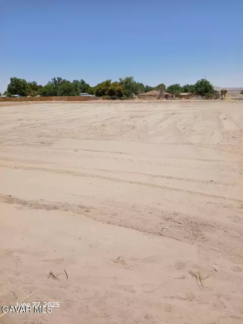 Ave N8 & 175th St E, Lancaster, CA 93535