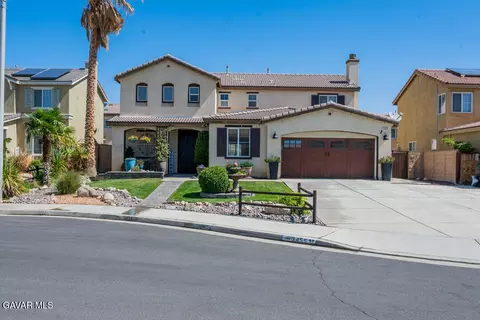 Exterior - 3455 Pine Mist Ct, Rosamond, CA 93560 photo 2 of 6
