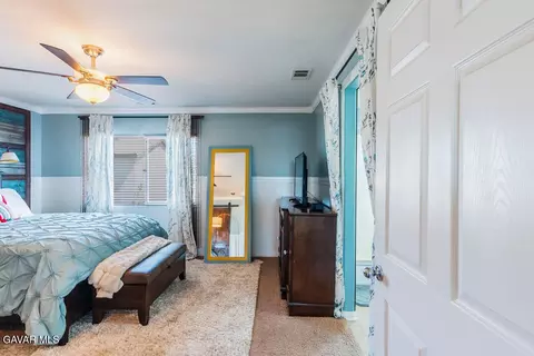 Bedroom - 3455 Pine Mist Ct, Rosamond, CA 93560 photo 2 of 6