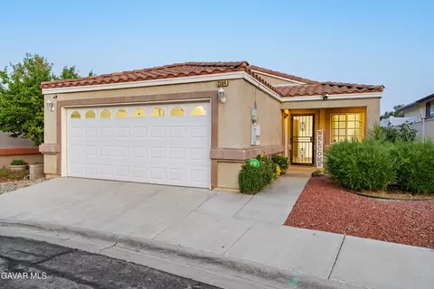 2304 Panorama Ln, Rosamond, CA 93560