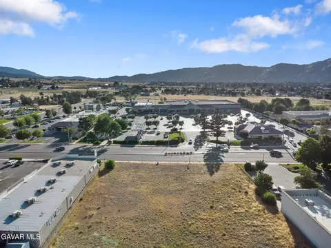 770 Tucker Rd, Tehachapi, CA 93561 photo 6