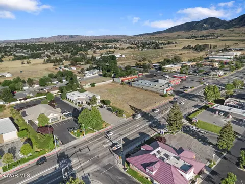 770 Tucker Rd, Tehachapi, CA 93561 photo 11