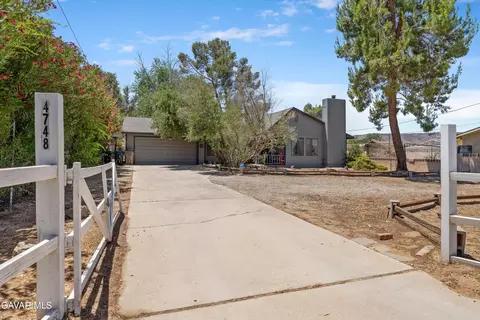 4748 Ave L W, Lancaster, CA 93536