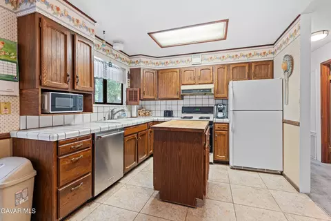 4748 Ave L W, Lancaster, CA 93536 photo 9