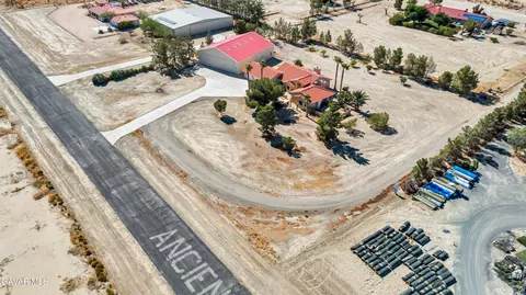 View/Area - 8433 Prospect St, Mojave, CA 93501 photo 3 of 9