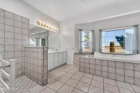 Bath - 8433 Prospect St, Mojave, CA 93501 photo 1 of 3