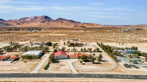 View/Area - 8433 Prospect St, Mojave, CA 93501 photo 2 of 9
