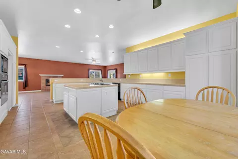 Kitchen - 8433 Prospect St, Mojave, CA 93501 photo 2 of 3