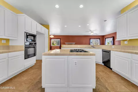 Kitchen - 8433 Prospect St, Mojave, CA 93501 photo 3 of 3