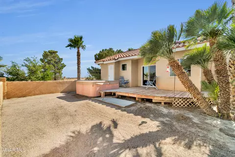 Exterior - 8433 Prospect St, Mojave, CA 93501 photo 7 of 7