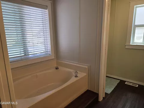 4323 Ave V W, Acton, CA 93510 photo 6