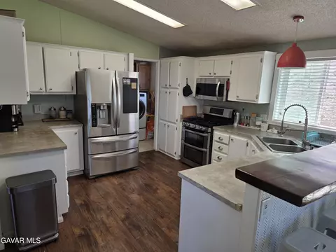 4323 Ave V W, Acton, CA 93510 photo 7