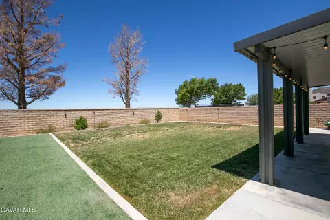 44927 Normandy Ln, Lancaster, CA 93536 photo 6