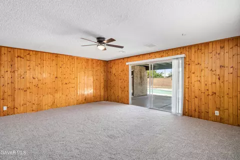 3557 Ave J14 W, Lancaster, CA 93536 photo 14