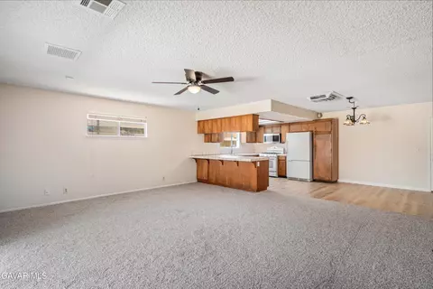 3557 Ave J14 W, Lancaster, CA 93536 photo 15