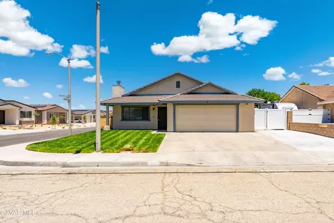3557 Ave J14 W, Lancaster, CA 93536 photo 2