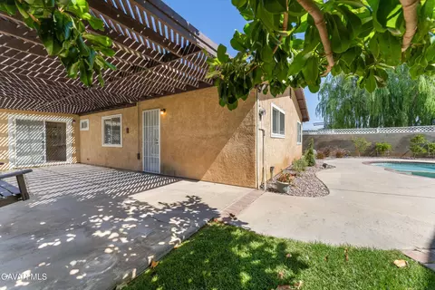 44208 Fig Ave, Lancaster, CA 93534 photo 21
