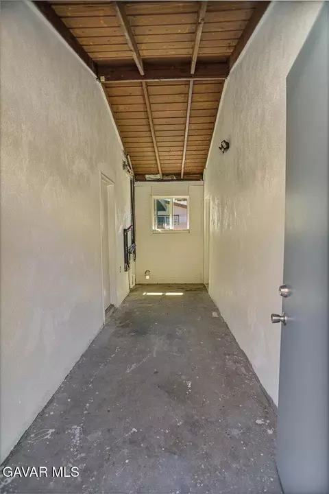 1109 Ave J8 W, Lancaster, CA 93534 photo 11