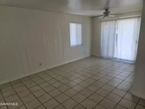 44960 3rd St E, Lancaster, CA 93535 photo 7