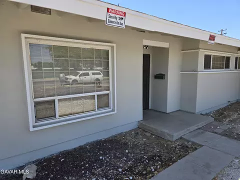 44960 3rd St E, Lancaster, CA 93535 photo 15