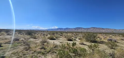Frontage Road, Mojave, CA 93501