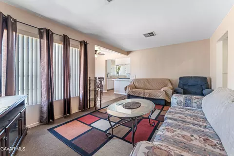 44344 Elm Ave, Lancaster, CA 93534 photo 3
